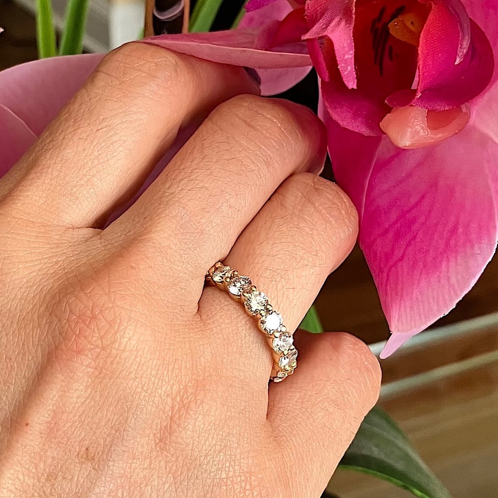 18kt Yellow Gold 3.70ct  Diamond Wedding Eternity Ring - Picture 7 of 10